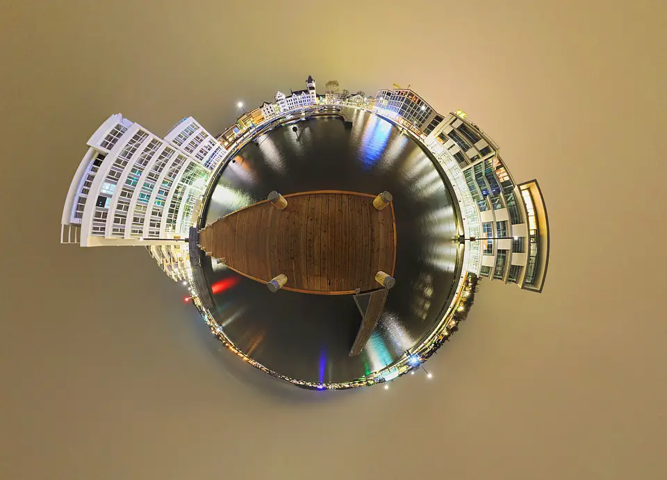 How to post 360 photos to facebook