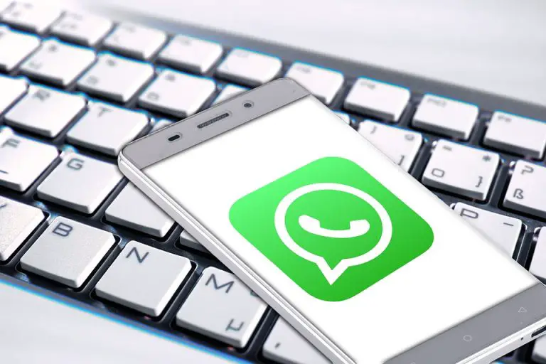 Notify your contacts when you change your number in WhatsApp