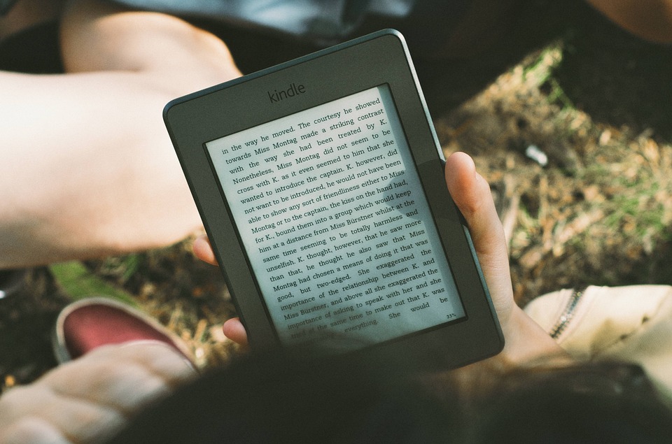 Kindle-Reading-eBooks