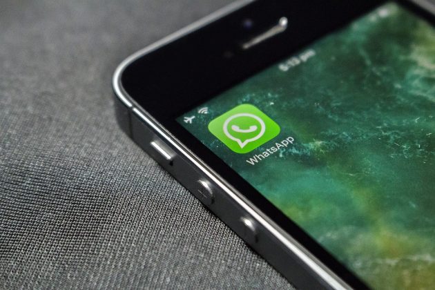 what happens if you delete a whatsapp message with one tick