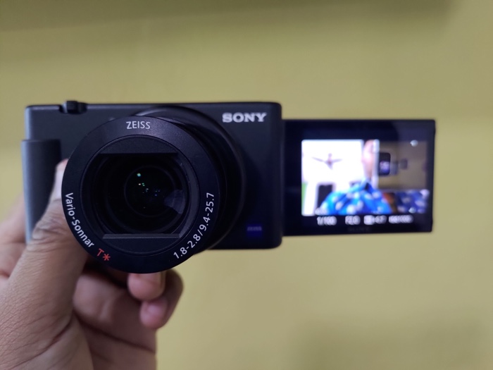 Sony ZV1 Vlogging Camera Body