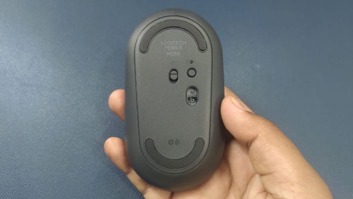 Logitech M350 Mouse01