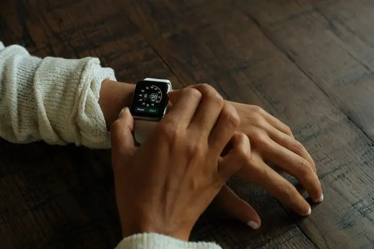 Why Should You Go for Apple Watch Cellular?