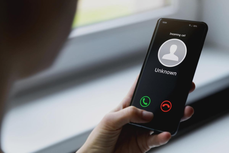 No Caller ID: Find out who calls you from an Unknown Number.