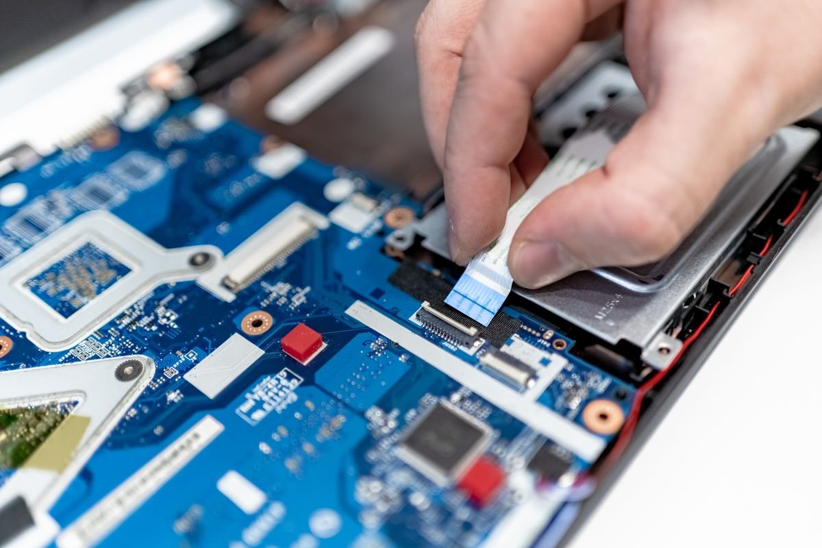 laptop, pc, computer, won't turn on, overheating, slow computer, repair, fix, windows, hardware